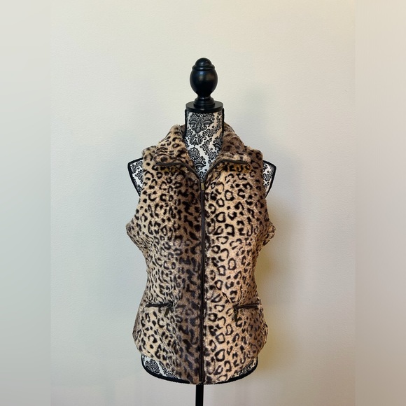 Yoki Animal Print Faux Fur Zip Up Vest M - Picture 1 of 6